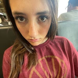 Meet your Posher, Abigail